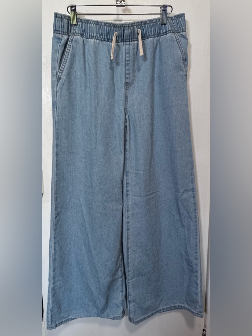 Old Navy High Rise Baggy Built In Tough Denim Style Pants